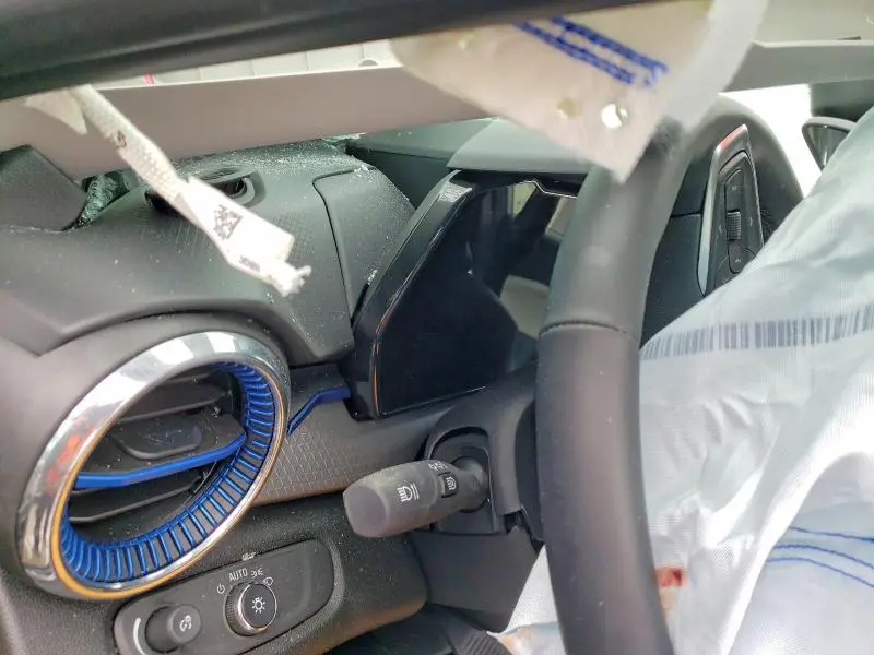 2025 CHEVROLET TRAX 1LT  