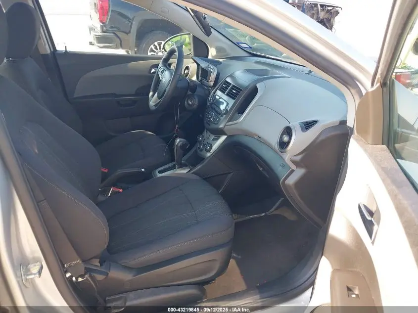 2014 CHEVROLET SONIC LT AUTO