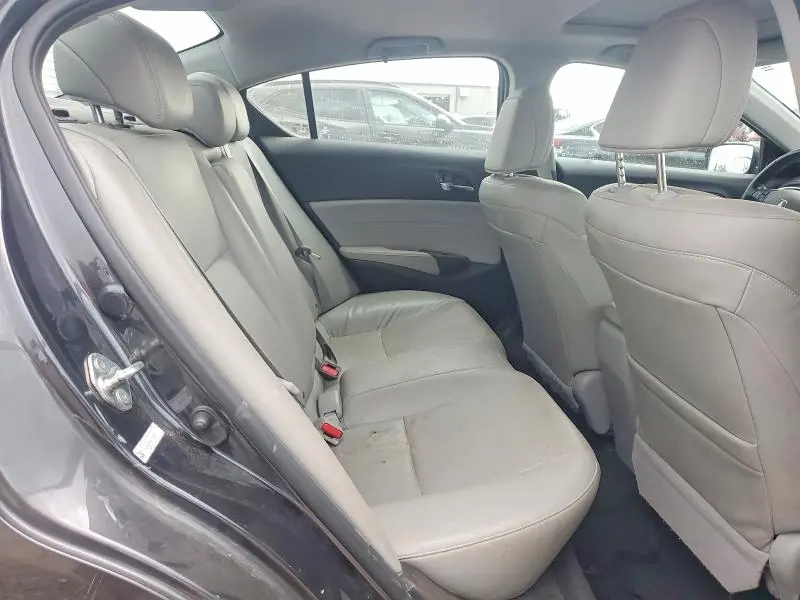 2016 ACURA ILX PREMIUM/TECHNOLOGY  
