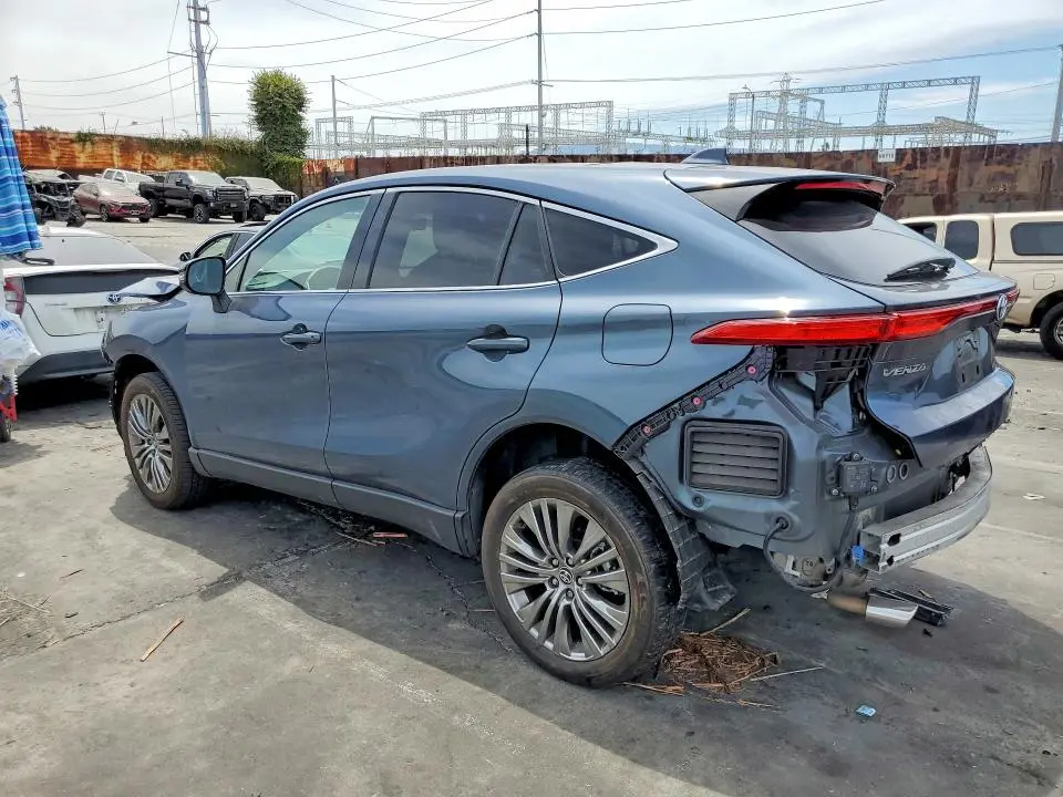 2023 TOYOTA VENZA LIMITED  