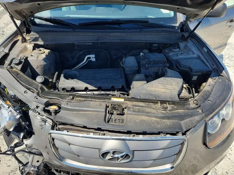 2011 HYUNDAI SANTA FE GLS  