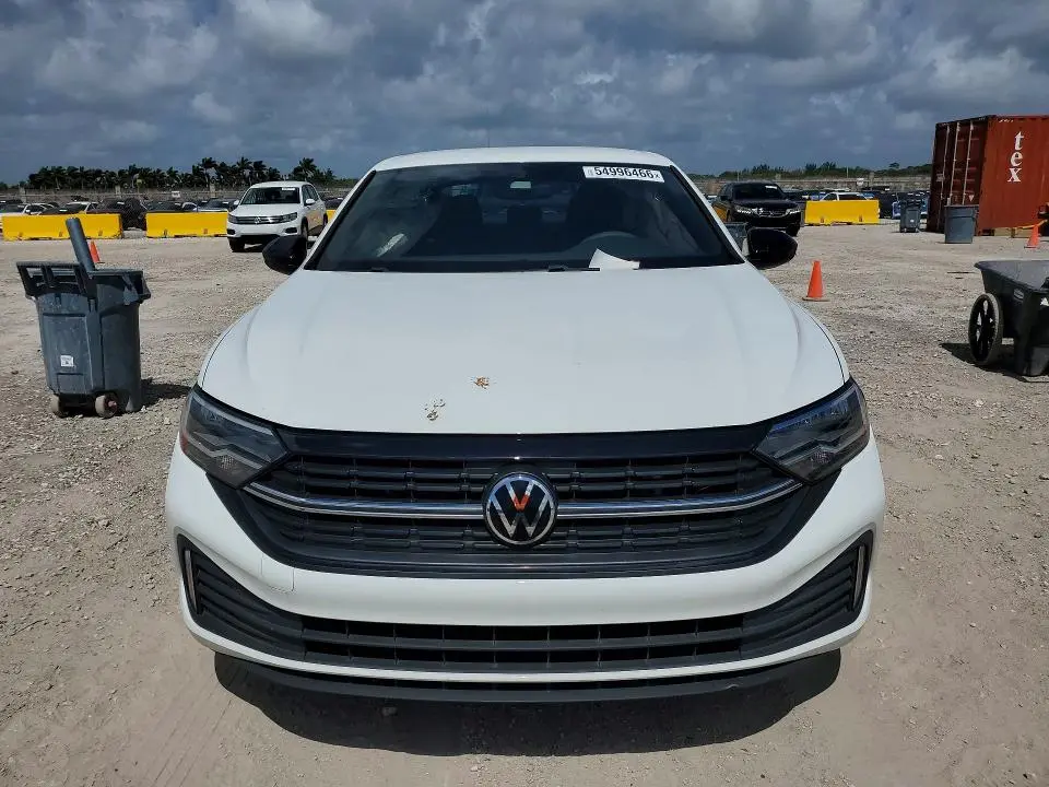 2023 VOLKSWAGEN JETTA SPORT  