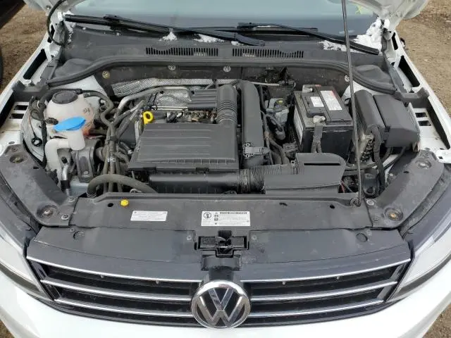 2018 VOLKSWAGEN JETTA SE  