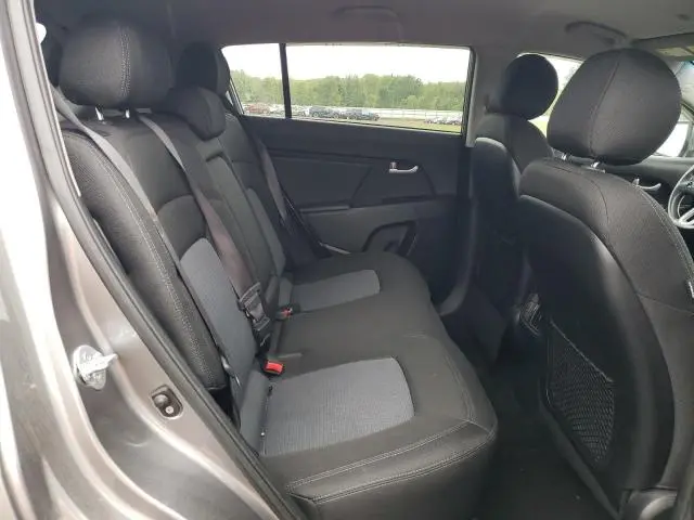 2016 KIA SPORTAGE LX  