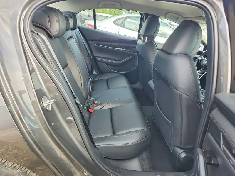 2025 MAZDA 3 SELECT SPORT  