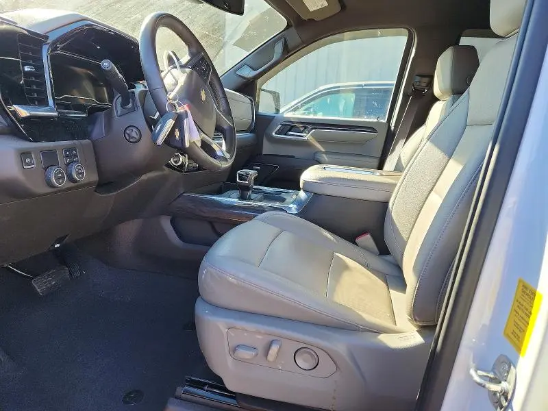 2022 CHEVROLET SILVERADO C1500 LTZ  