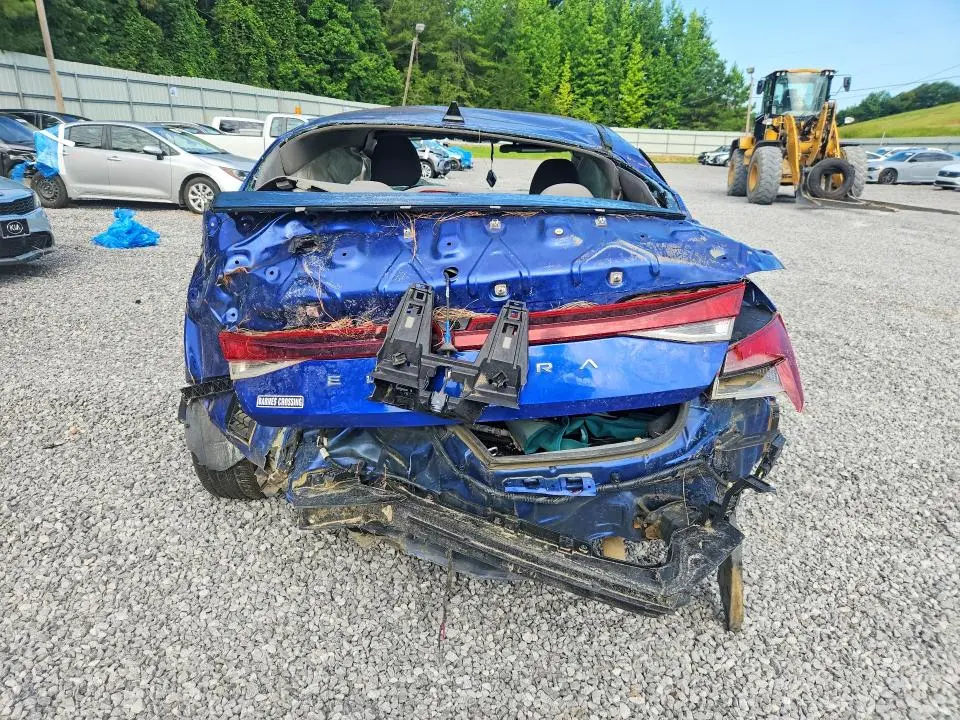 2022 HYUNDAI ELANTRA SEL  