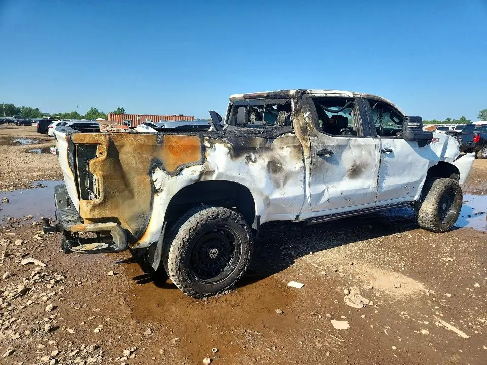 2021 CHEVROLET SILVERADO K1500 LT TRAIL BOSS  