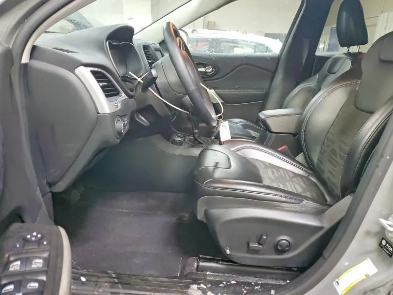 2022 JEEP CHEROKEE LATITUDE  