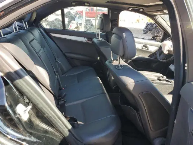 2011 MERCEDES-BENZ C 300  