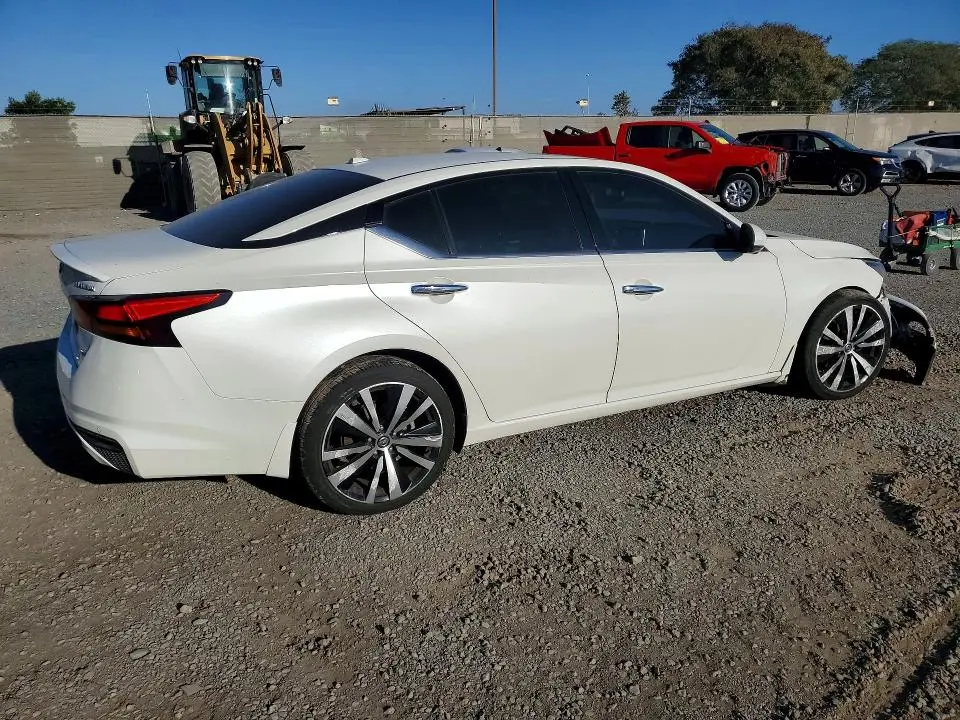 2019 NISSAN ALTIMA PLATINUM  