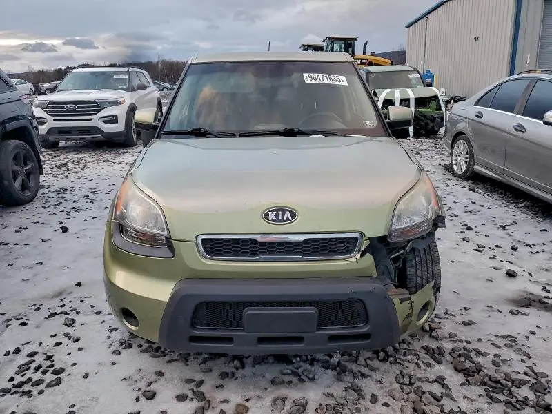 2010 KIA SOUL +  
