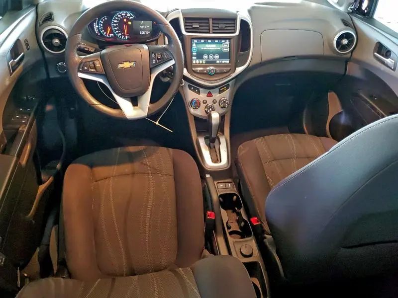 2019 CHEVROLET SONIC LT  