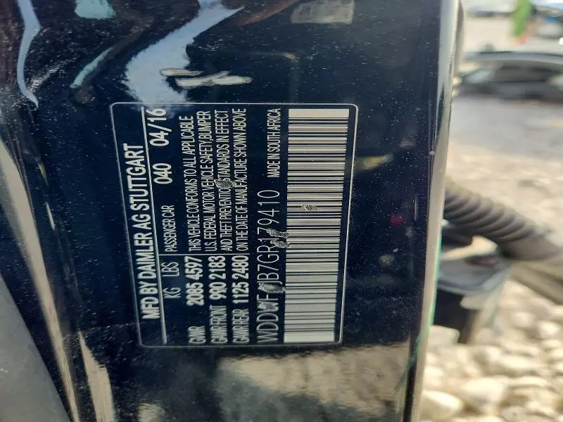 2016 MERCEDES-BENZ C 300  