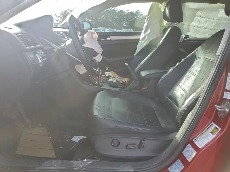 2015 VOLKSWAGEN PASSAT S  