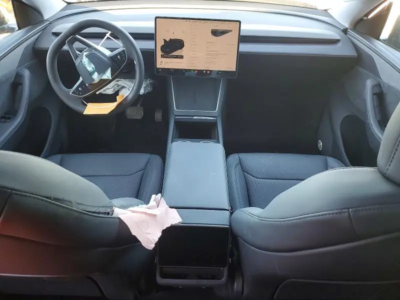 2026 TESLA MODEL Y   