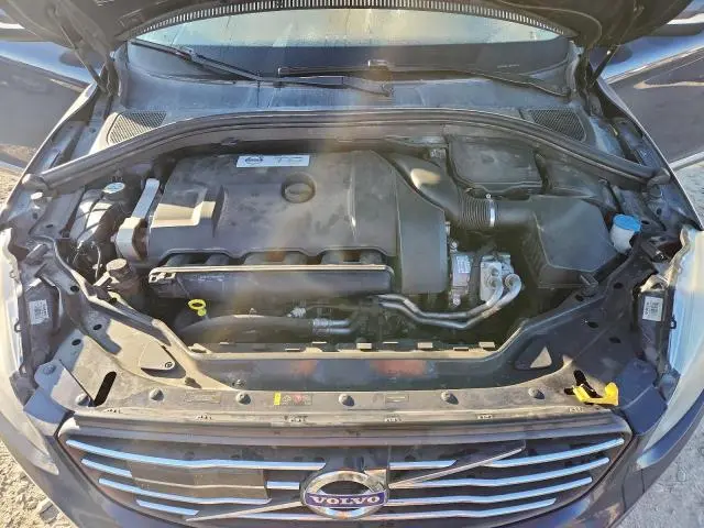 2014 VOLVO XC60 T6  