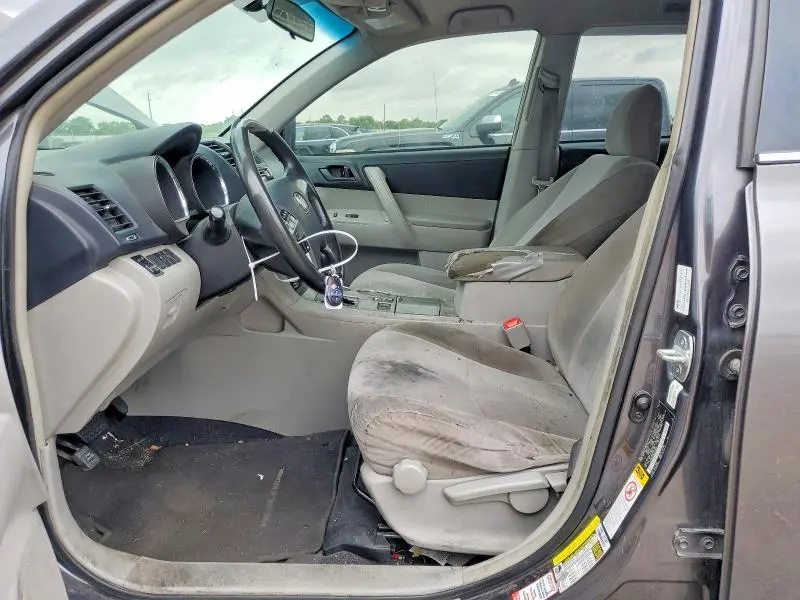 2013 TOYOTA HIGHLANDER BASE  