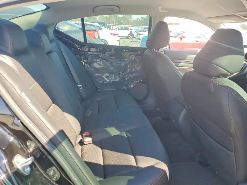 2021 NISSAN ALTIMA SR  