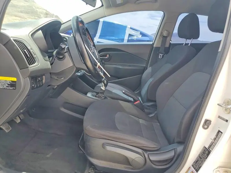 2016 KIA RIO LX  