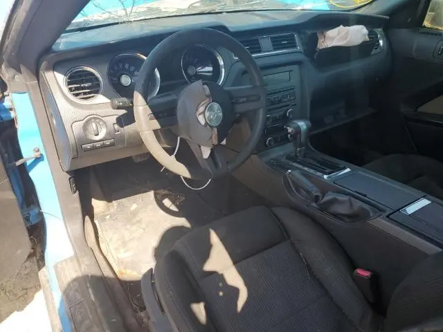 2011 FORD MUSTANG