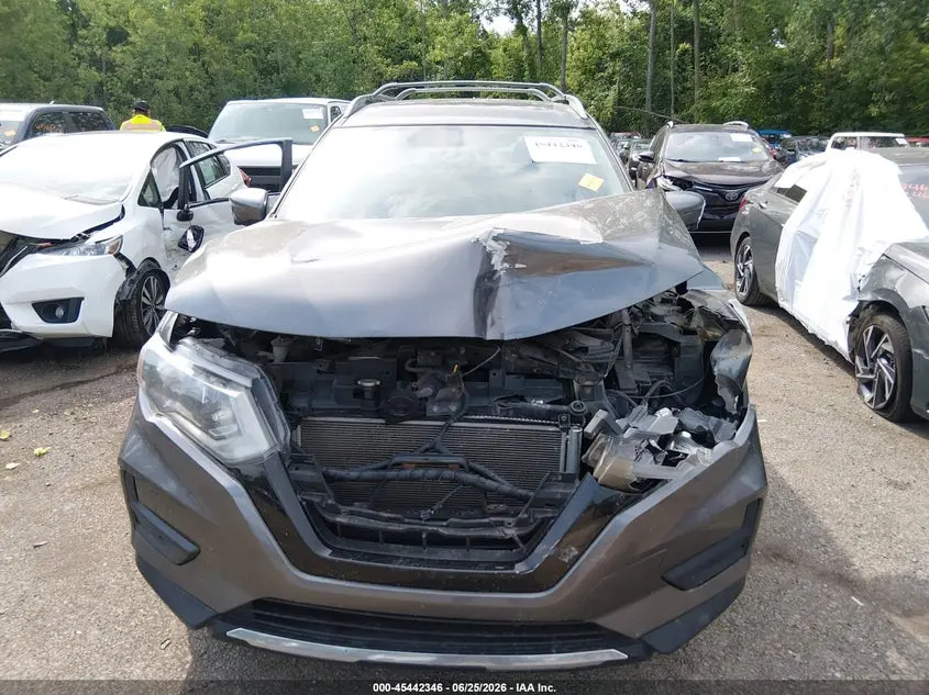 2017 NISSAN ROGUE SV