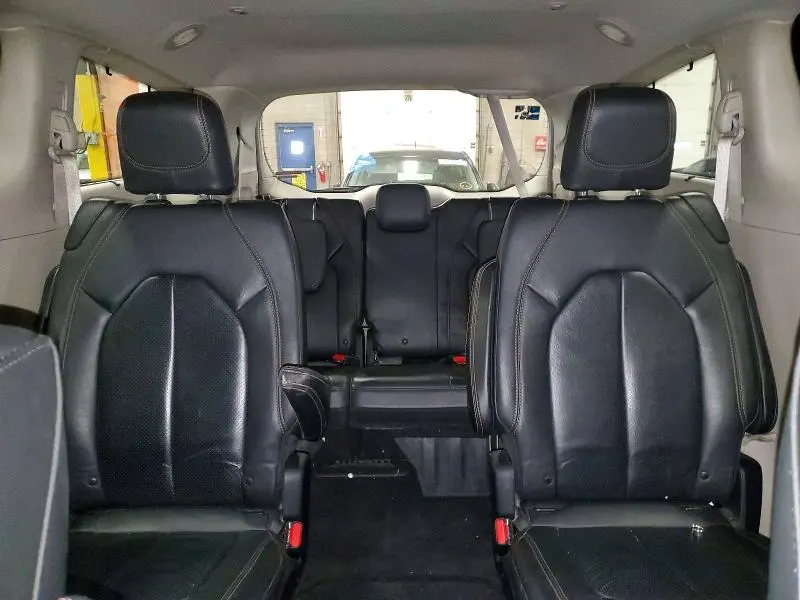 2017 CHRYSLER PACIFICA TOURING L PLUS  
