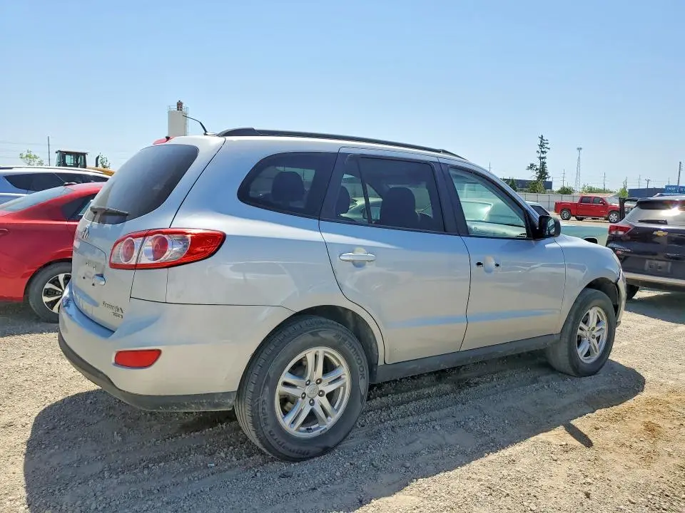 2010 HYUNDAI SANTA FE GLS  