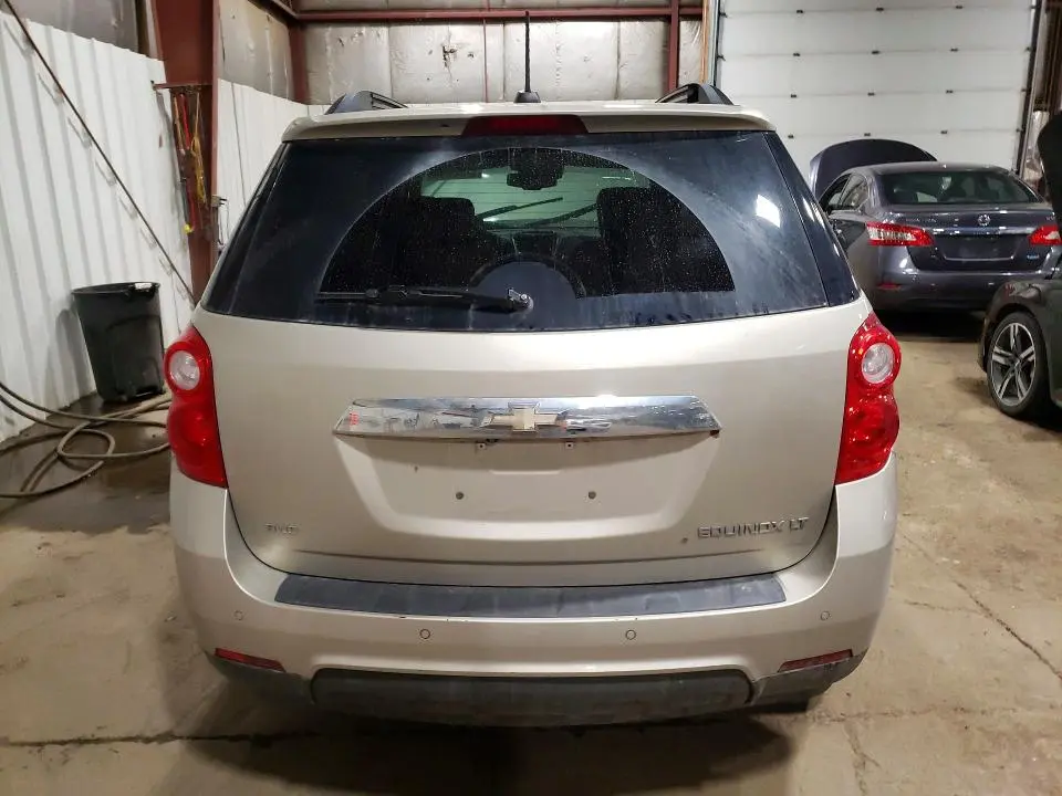 2015 CHEVROLET EQUINOX LT  