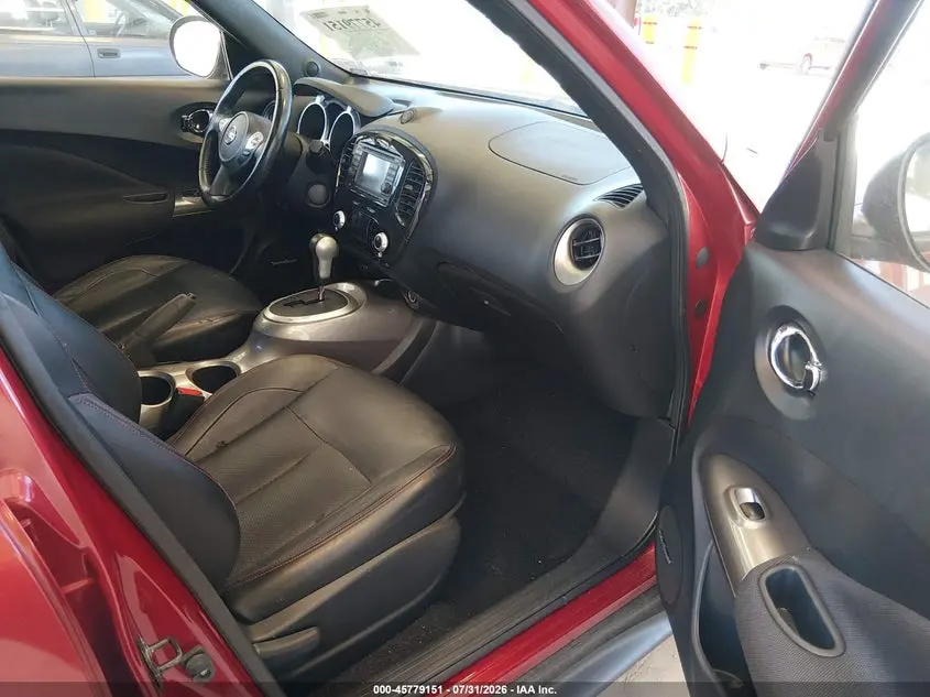 2013 NISSAN JUKE SL