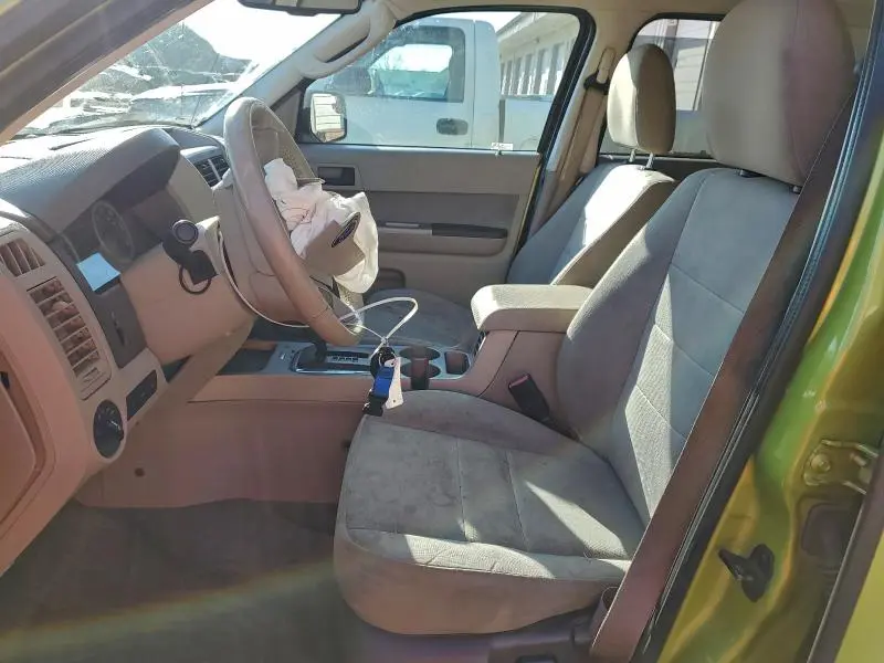 2012 FORD ESCAPE XLT  