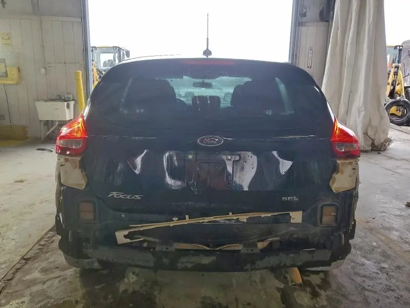 2018 FORD FOCUS SEL  