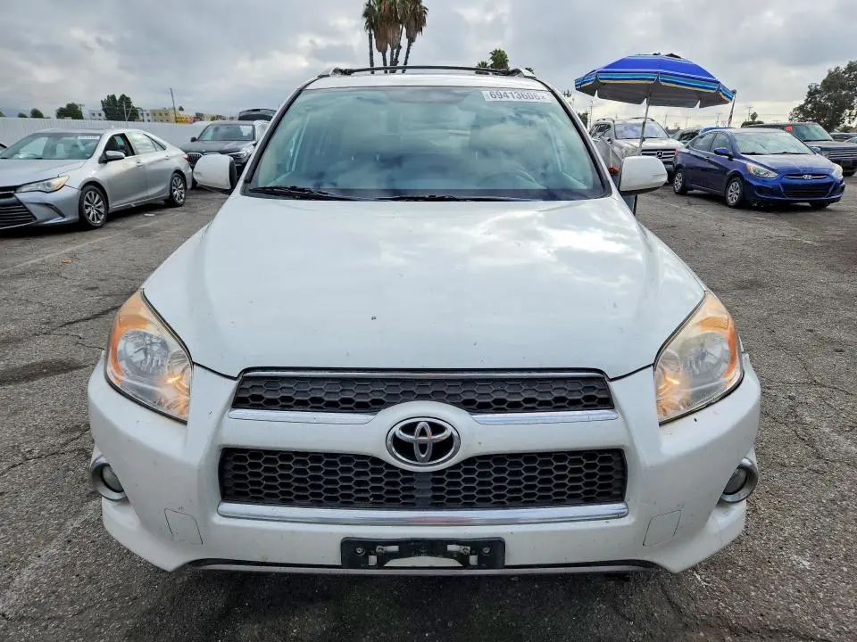 2010 TOYOTA RAV4 LIMITED  