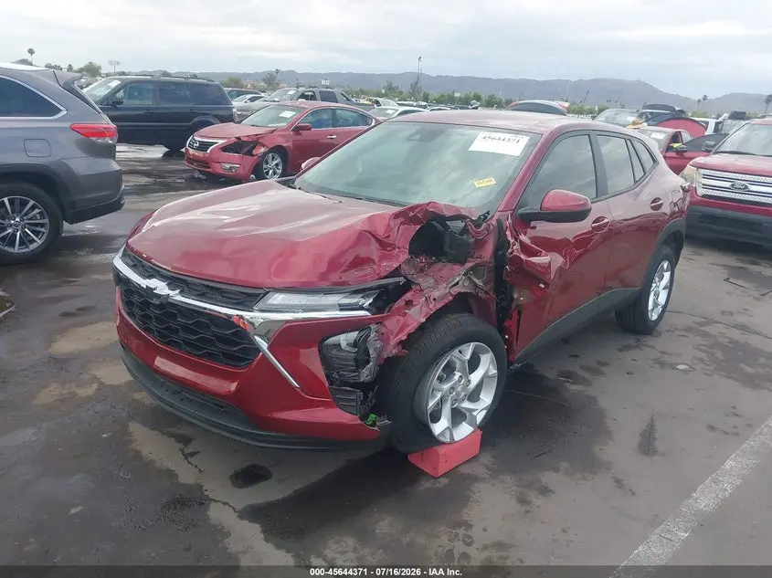 2025 CHEVROLET TRAX FWD LS
