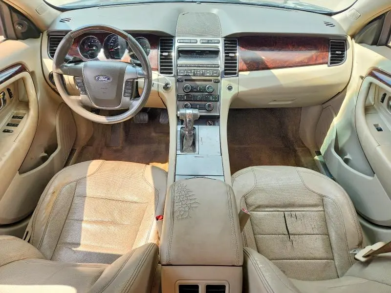 2011 FORD TAURUS LIMITED  