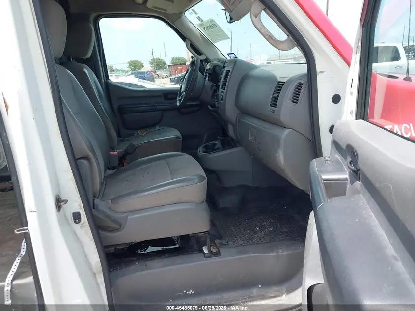 2013 NISSAN NV CARGO NV2500 HD S V6