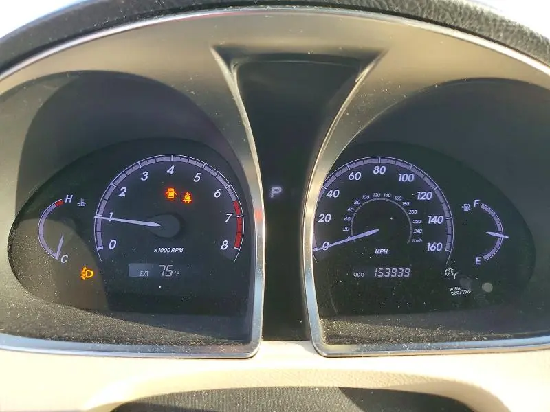 2011 TOYOTA AVALON LIMITED  