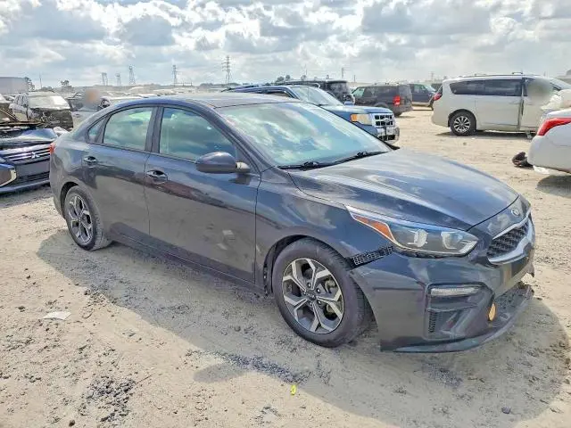 2019 KIA FORTE LXS  