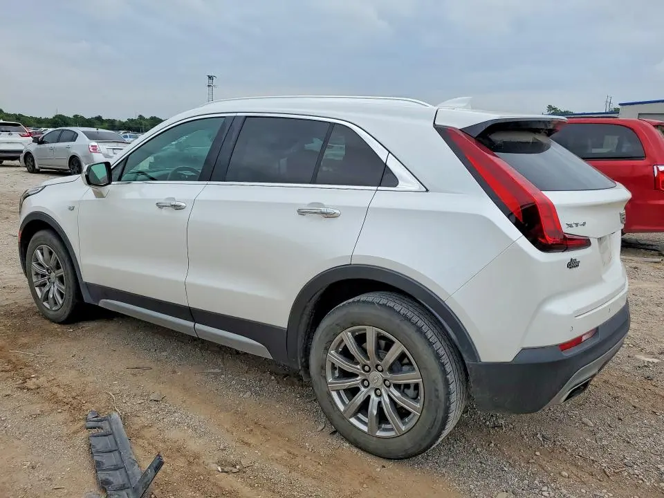 2021 CADILLAC XT4 PREMIUM LUXURY  