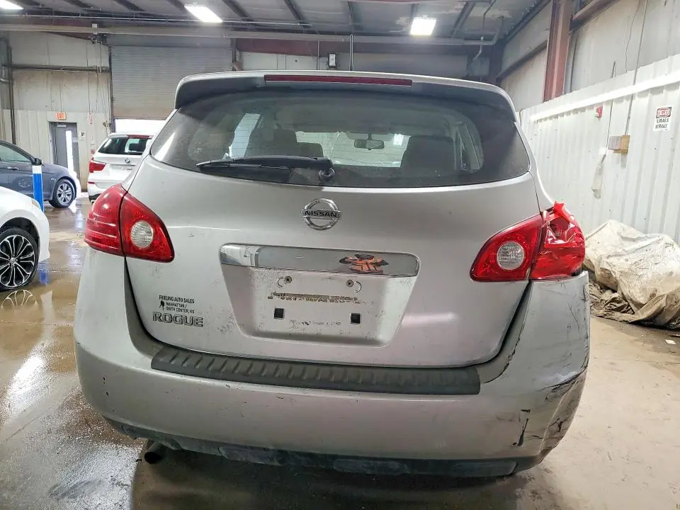2011 NISSAN ROGUE S  