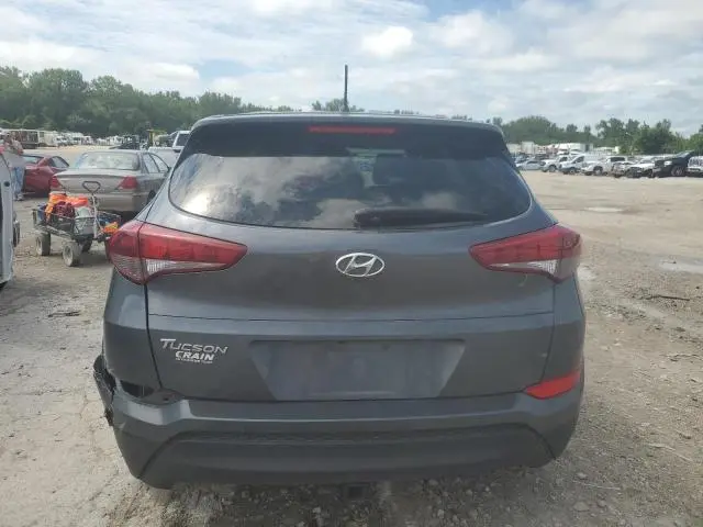 2018 HYUNDAI TUCSON SE  