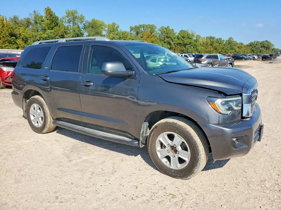 2019 TOYOTA SEQUOIA SR5  