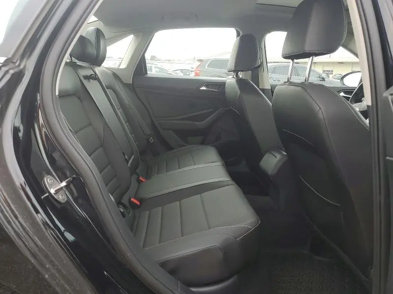 2024 VOLKSWAGEN JETTA SE  