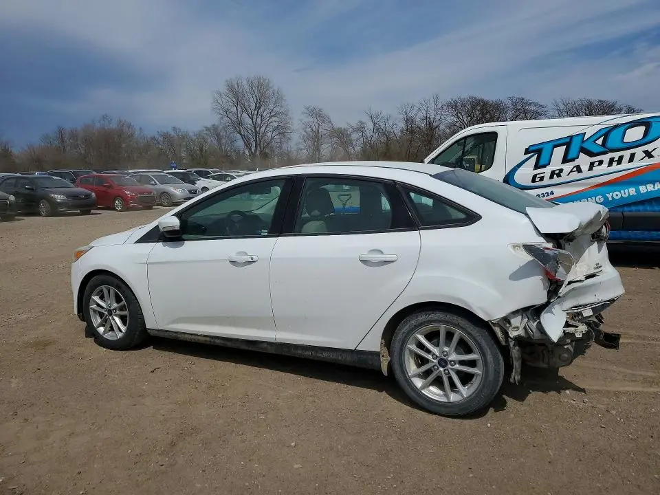 2016 FORD FOCUS SE  