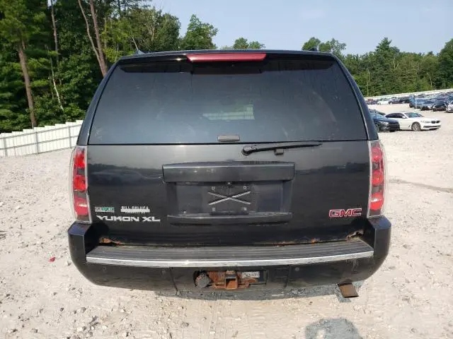 2011 GMC YUKON XL DENALI