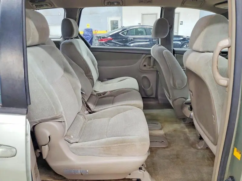 2021 TOYOTA SIENNA CE 8 PASSENGER  
