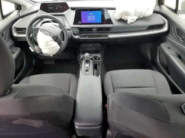 2025 TOYOTA PRIUS LE  