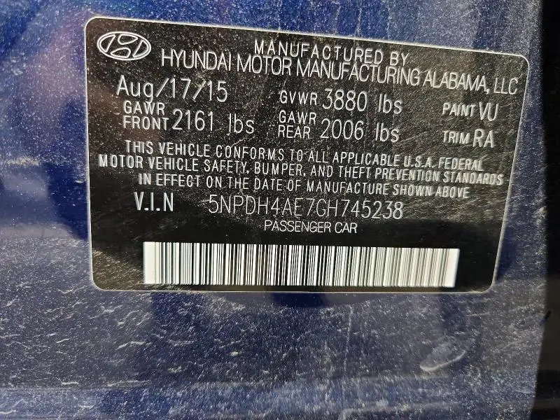 2016 HYUNDAI ELANTRA SE  