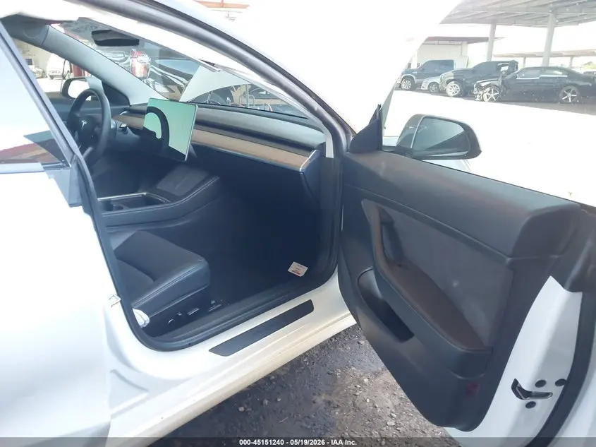 2021 TESLA MODEL 3 STANDARD RANGE PLUS REAR-WHEEL DRIVE