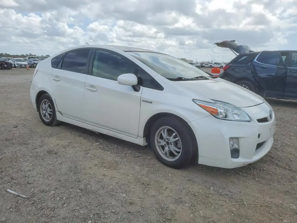 2010 TOYOTA PRIUS IV  